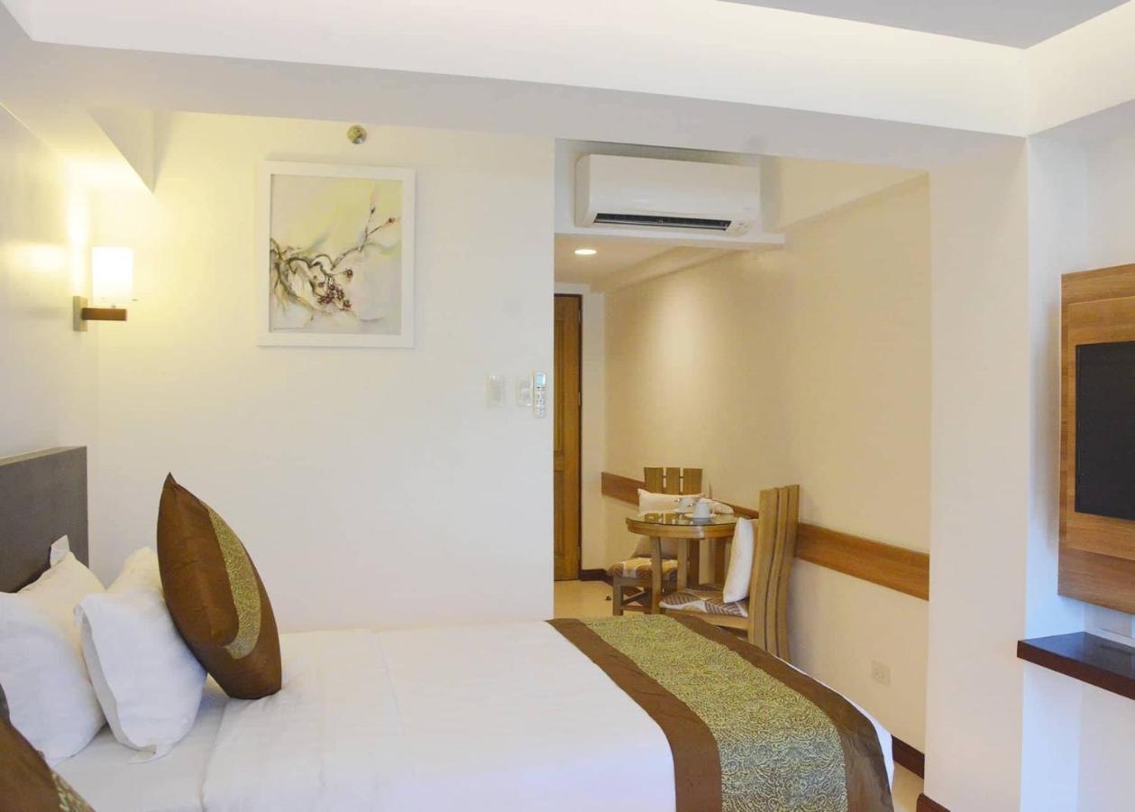 Commander Suites De Boracay Manoc-Manoc Eksteriør billede